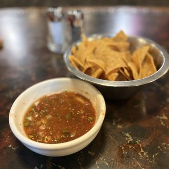 Javi's Chicken and Churros - Chips and salsa - Beer Bar Near Me - Pasco, Washington