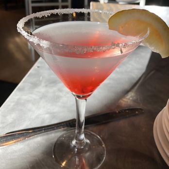 DB Steakhouse - Raspberry lemon drop - Sports Bars Near Me - Discovery Bay, California
