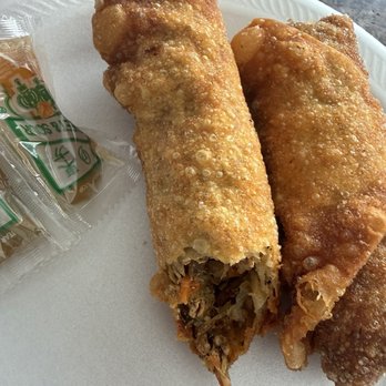 Tastee Rolls - Jerk Chicken Egg Roll - Asian Fusion Near Me - Bellwood, Illinois Tastee Rolls - Jerk Chicken Egg Roll - Asian Fusion Near Me - Bellwood, Illinois