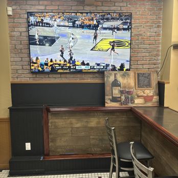 A Nest Indian Cuisine - Sports Bar - Indian Near Me - Plainview, New York