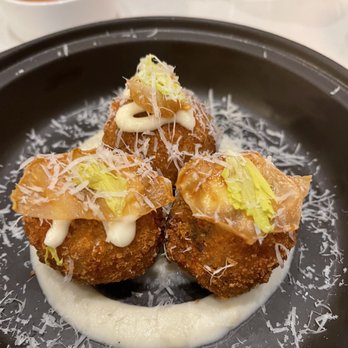 et al. - Short Rib Arancini - Breakfast & Brunch Near Me - Honolulu, Hawaii et al. - Short Rib Arancini - Breakfast & Brunch Near Me - Honolulu, Hawaii