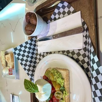 Lemon Tree Cafe - Caprese Avocado Toast. The potatoes were ok (a little cold) BUT toast made up for it. Light and filled me up perfect. - Breakfast & Brunch Near Me - Rancho Cucamonga, California Lemon Tree Cafe - Caprese Avocado Toast. The potatoes were ok (a little cold) BUT toast made up for it. Light and filled me up perfect. - Breakfast & Brunch Near Me - Rancho Cucamonga, California