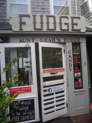 Aunt Leah's Fudge by null