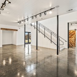 Woodstock Arts Theatre - The Reeves House Visual Arts Center boasts a rotating gallery, classroom space, event schedule, and coffee shop/wine bar to connect to art.