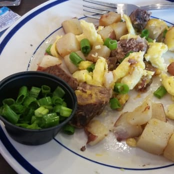 Bob Evans - Pot roast hash - Breakfast & Brunch Near Me - Corning, New York