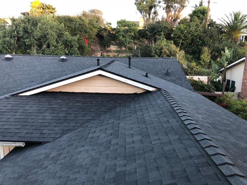 Slide of HUS Roofing