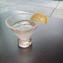 Bella's Cafe & Cocktails