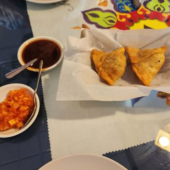 Panjabi Tadka - Vegetable Samosa, onion chutney, tamarind chutney - Indian Near Me - Springfield, Massachusetts