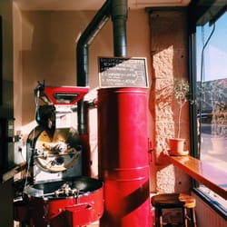 CC&T Coffee Chocolate and Tea - I'd like to see them roast and grind their coffee one day