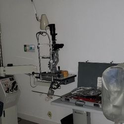 Manila Eyeglass Center - Vision testing room