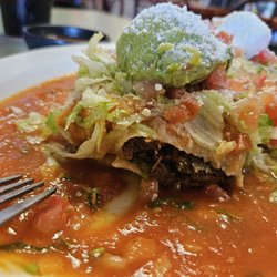 Tacos El Rey - Closeup of the Manny's burrito w/barbacoa.