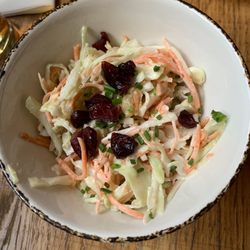 Ellis Gourmet Burger - Cole slaw