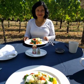 Chateau de Vie - Princesa! - Bed & Breakfast Near Me - Calistoga, California