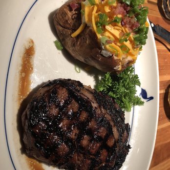 Houston's Restaurant - American Near Me - Pompano Beach, Florida Houston's Restaurant - American Near Me - Pompano Beach, Florida