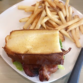 Jimmy's Egg - BBLT Sandwich with French Fries - Diners Near Me - Killeen, Texas