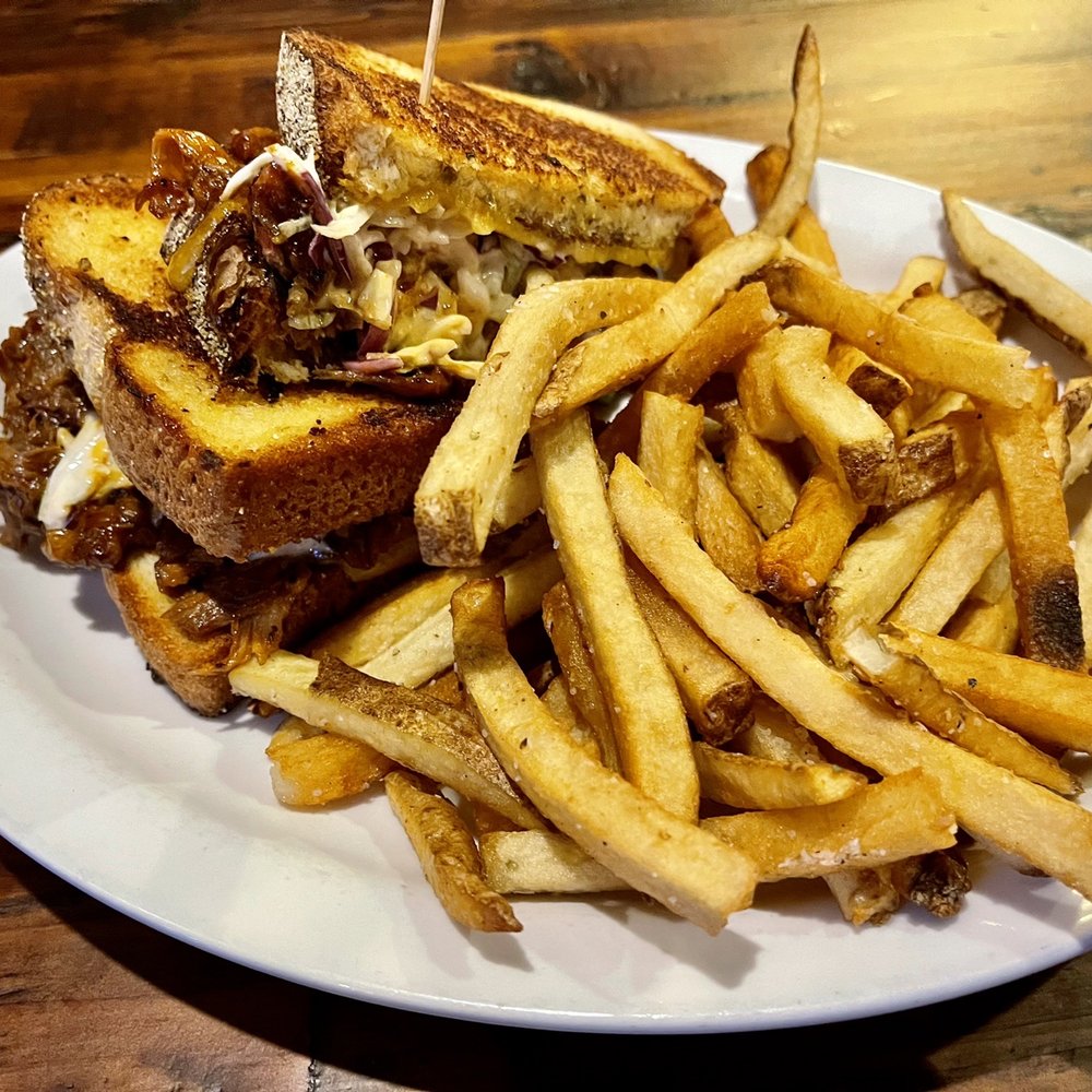 The Best 10 Restaurants near Village Pointe Shopping Center in Omaha