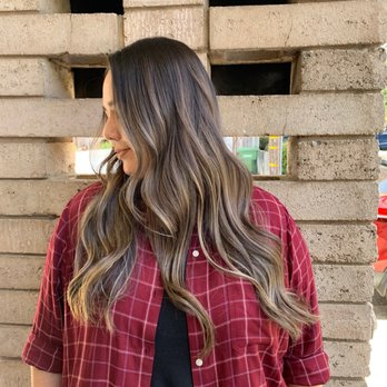Salon 5014 - By Kayla (glamourbykay) - Hair Salons Near Me - Dallas, Texas Salon 5014 - By Kayla (glamourbykay) - Hair Salons Near Me - Dallas, Texas
