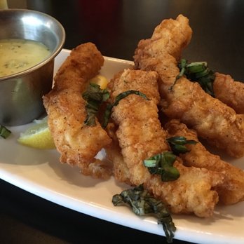 Maxine's On Shine - Magical Dining: Calamari steak fries - New American Near Me - Orlando, Florida Maxine's On Shine - Magical Dining: Calamari steak fries - New American Near Me - Orlando, Florida