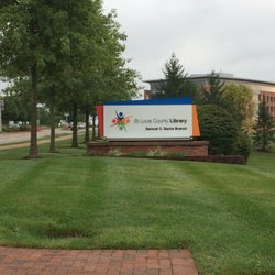 St. Louis County Library - Samuel C. Sachs Branch - Lovely lawn.
