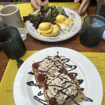 Cafe on 27 - espresso waffle and eggs benedict - Breakfast & Brunch Near Me - Topanga, California