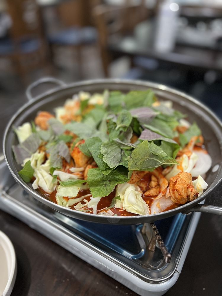 MHAT KOREAN RESTAURANT Updated November 2024 662 Photos & 342