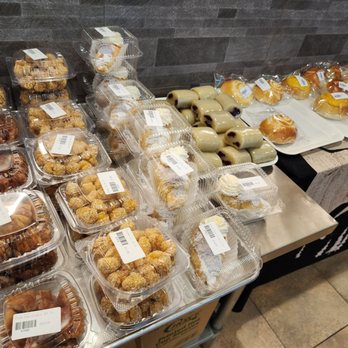 Taiwan Street - Sweets in front - Taiwanese Near Me - Madison, Wisconsin