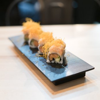 Akino - Sushi Bars Near Me - Elmhurst, New York