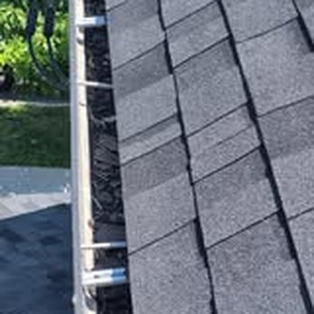 Garlow Roofing - nice to know my gutters are meant to collect their garbage. - Roofing Near Me - Akwasesne, Ontario
