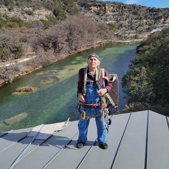 Navarra Window Cleaning - anywhere - Window Washing Near Me - Kerrville, Texas Navarra Window Cleaning - anywhere - Window Washing Near Me - Kerrville, Texas