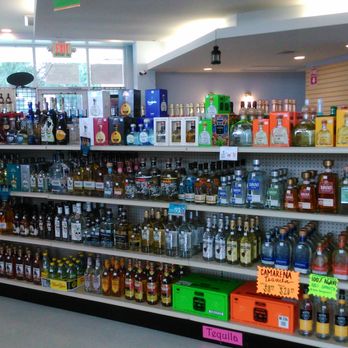 Liquor Palace - shelves of liquor in a store - Beer, Wine & Spirits Near Me - Houston, Texas Liquor Palace - shelves of liquor in a store - Beer, Wine & Spirits Near Me - Houston, Texas