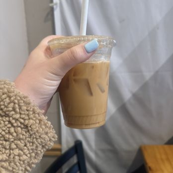 Cru Cafe - vanilla iced latte - Breakfast & Brunch Near Me - Newport, Rhode Island