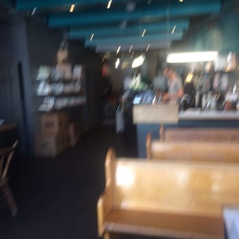 Café Saint-Henri - Coffee Roasteries Near Me - Montreal, Quebec