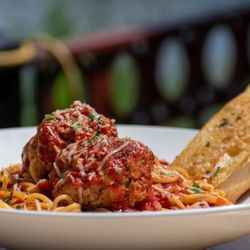 Moretti's Ristorante and Pizzeria