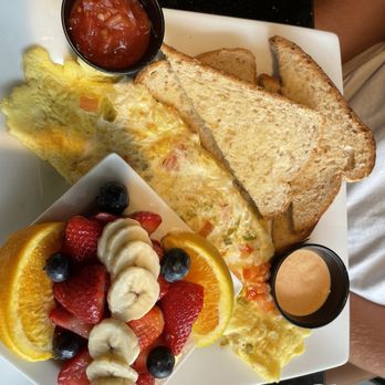 Keke's Breakfast Cafe - Southwest omelette - Breakfast & Brunch Near Me - Palm Harbor, Florida