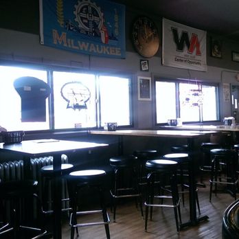 TomKen's Friendly Fried Chicken - Chicken Wings Near Me - Milwaukee, Wisconsin TomKen's Friendly Fried Chicken - Chicken Wings Near Me - Milwaukee, Wisconsin