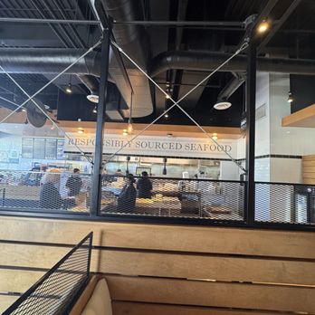 California Fish Grill - Seafood Near Me - Culver City, California