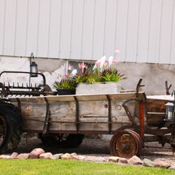Family Ties Event Barn - Spreader
