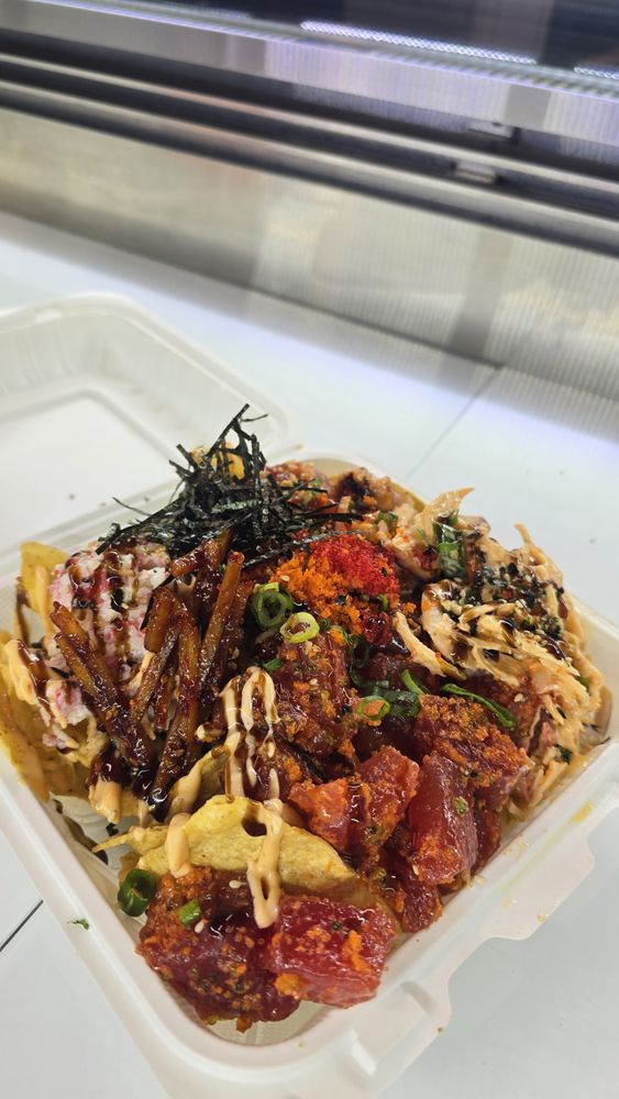 La’akea Fish & Co Logo
