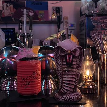 Cobra Clutch - Sake Painkiller - Cocktail Bars Near Me - Las Vegas, Nevada
