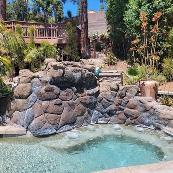 A-Z Concrete Design - Before picture of the pool rocks. - Masonry/Concrete Near Me A-Z Concrete Design - Before picture of the pool rocks. - Masonry/Concrete Near Me