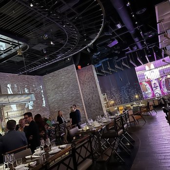 Mott 32 - Seating - Chinese Near Me - Las Vegas, Nevada Mott 32 - Seating - Chinese Near Me - Las Vegas, Nevada