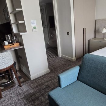 Staybridge Suites - Hotels Near Me - Hounslow, XGL