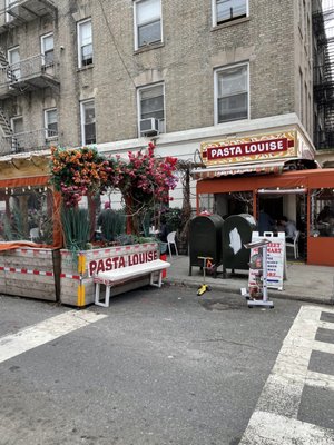 Pasta Louise Cafe by null