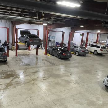 BenzTech - Shop area - Auto Repair Near Me - Elkhart, Indiana BenzTech - Shop area - Auto Repair Near Me - Elkhart, Indiana