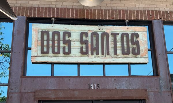 Dos Santos by null