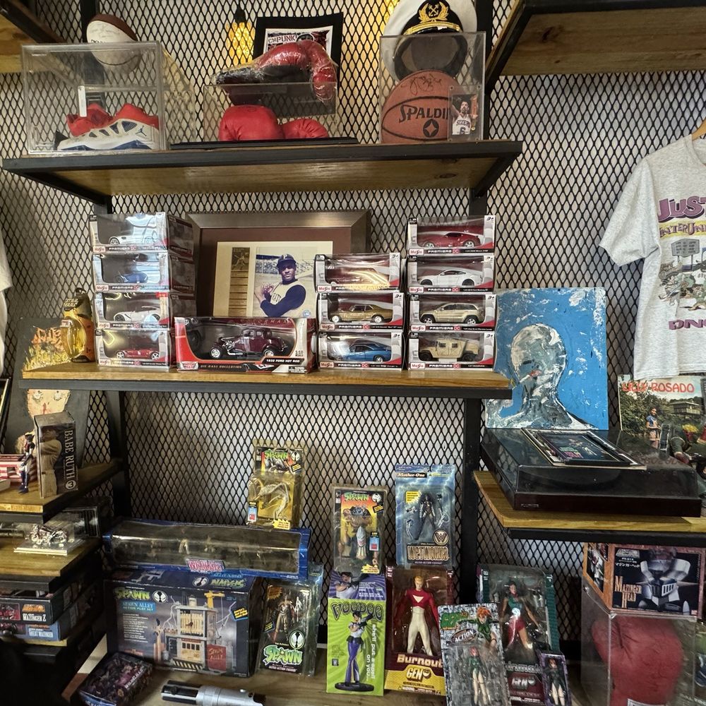 Art Label Studio - Thrift Stores Near Me - San Juan, Puerto Rico