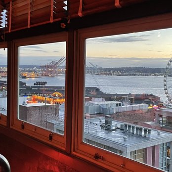 Maximilien - View of the sound. - French Near Me - Seattle, Washington Maximilien - View of the sound. - French Near Me - Seattle, Washington