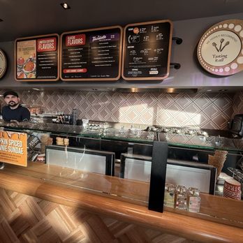 Salt & Straw - Ice Cream & Frozen Yogurt Near Me - Redmond, Washington Salt & Straw - Ice Cream & Frozen Yogurt Near Me - Redmond, Washington