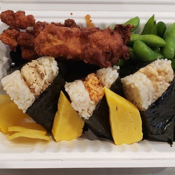 Onigilly Japanese Kitchen - Bento Set w/ 3 Onigilly (Miso Tuna Salad, Salmon, Tarako) - Japanese Near Me - San Mateo, California Onigilly Japanese Kitchen - Bento Set w/ 3 Onigilly (Miso Tuna Salad, Salmon, Tarako) - Japanese Near Me - San Mateo, California