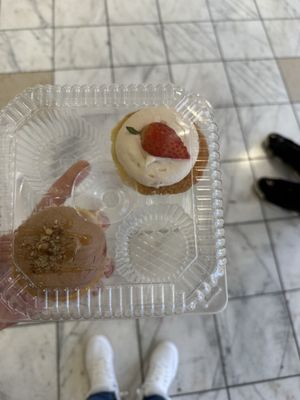 Cami Cakes by null